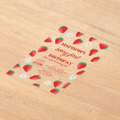 ベリーの最初の誕生日いちご回転一 アクリル招待状 (レイダウン)