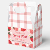 ベリーの最初の誕生日パーティーの招待ストロベリーF フェイバーボックス (オープン)