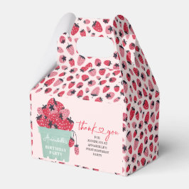 ベリーの最初の誕生日パーティー招待ストロベリー フェイバーボックス