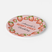 ベリーの最初の誕生日ベリーガールピンクストロベリー ペーパープレート (アングル)