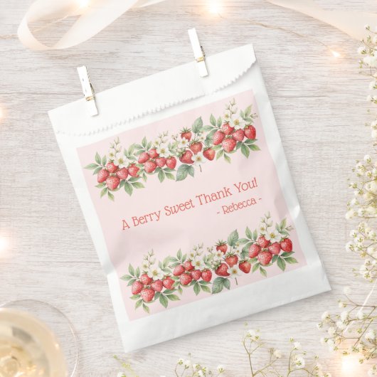 ベリーの甘い感謝イチゴの花 フェイバーバッグ (クリップ留めされた状態)