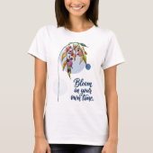 ベリーの花のインスピレーション Tシャツ (正面)