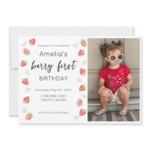 ベリーの1歳誕生日写真招待状