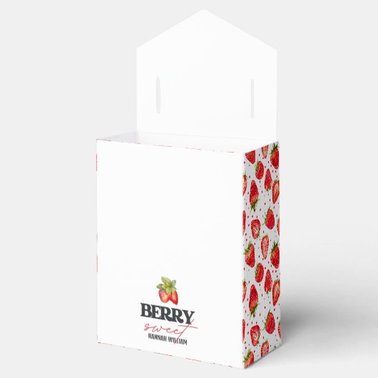 ベリースイートイチゴ赤ちゃんシャワー フェイバーボックス (オープン)