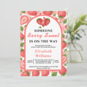 ベリースイートストロベリーベビーシャワー | フォト 招待状 (スタンド正面)