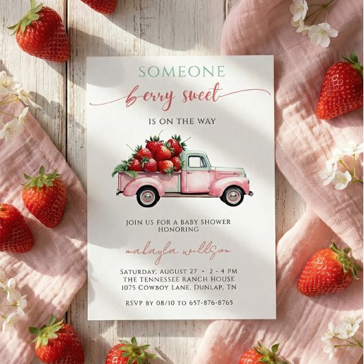 ベリースイートピンクのトラック赤いちご赤ちゃんシャワー 招待状