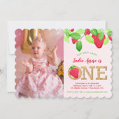 ベリースウィートレッドストロベリー1stバースデーガールフォト 招待状 (正面)