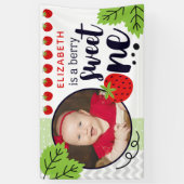 ベリースウィートワンストロベリーベビーファースト誕生日 横断幕 (縦)