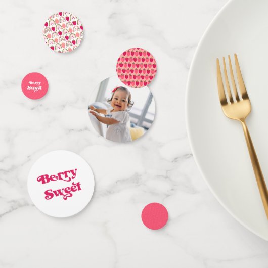 ベリースウィート誕生日ストロベリーピンク コンフェッティ (グループ)