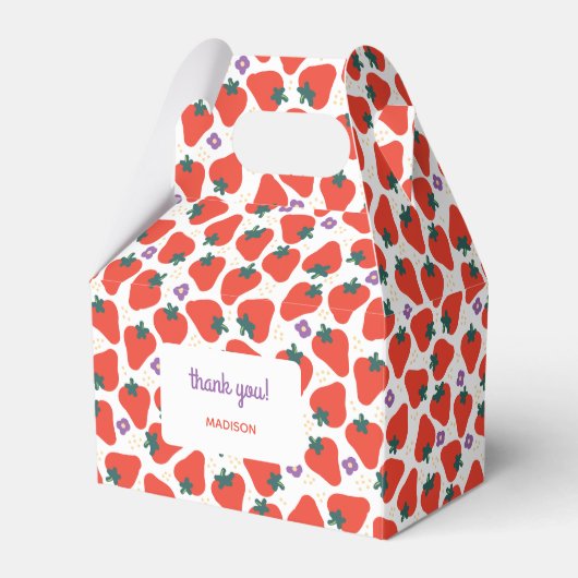 ベリースペシャルストロベリー誕生日 – ホワイト フェイバーボックス (正面サイド)