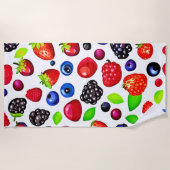 ベリーバースト:フルーティパターン ビーチタオル (正面)