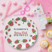 ベリーファースト誕生日かわいいストロベリーガールカスタム ペーパープレート (パーティー)