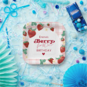 ベリーファースト誕生日ガール1stバースデーストロベリー ペーパープレート (パーティー)