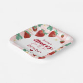 ベリーファースト誕生日ガール1stバースデーストロベリー ペーパープレート (傾斜あり)