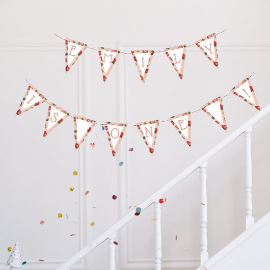 ベリーファースト誕生日ストロベリーパターン1 バンティングフラッグ