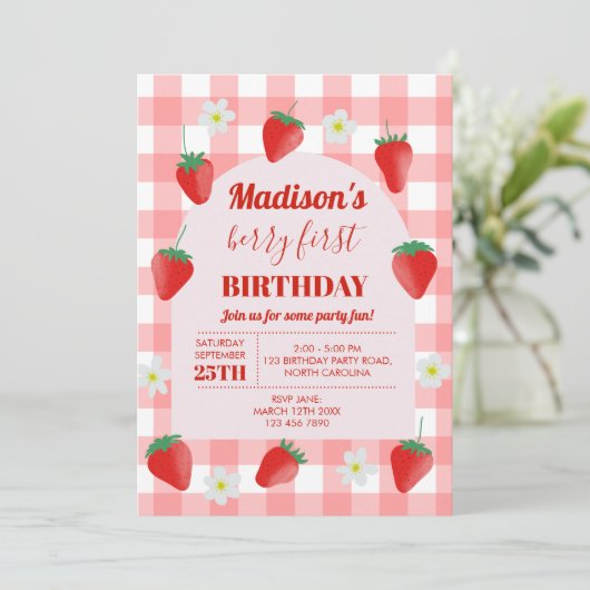 ベリーファースト誕生日ストロベリーファースト初夏 招待状 (スタンド正面)