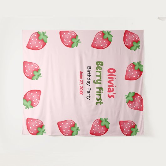 ベリーファースト誕生日ストロベリーファースト誕生日 タペストリー (正面(横))