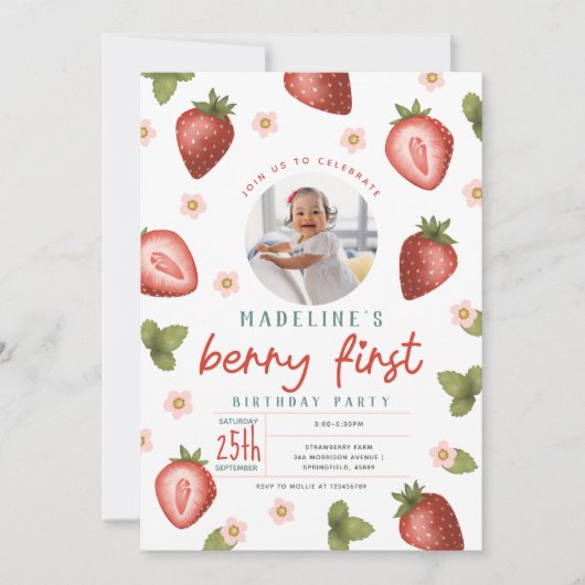 ベリーファースト誕生日ストロベリーフォト招待状 招待状 (正面)