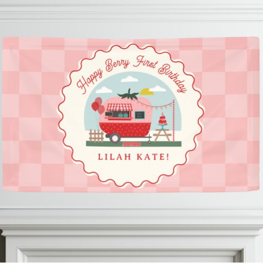 ベリーファースト誕生日パーティーストロベリーキャンパー 横断幕