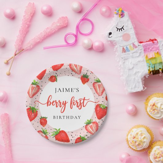ベリーファースト誕生日 |いちご1日の誕生日 ペーパープレート (パーティー)