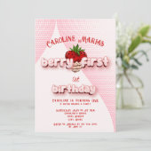 ベリーファースト赤とピンクのイチゴの誕生日パーティー 招待状 (スタンド正面)