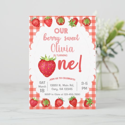 ベリー・スイート・ストロベリーの誕生日の招待状。 招待状 (スタンド正面)