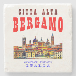 ベルガモの上の古い都市（シッタアルタ）。イタリア。 ストーンコースター