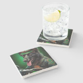 ベルギーのシェパードが自転車を運転する聖パトリックの日 ストーンコースター (横)