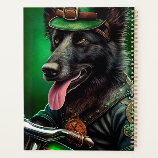 ベルギーのシェパードが自転車を運転する聖パトリックの日 プランナー手帳 (裏面)