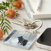 ベルギーのシェプドッグが雪のクリスマスを過ごした キーホルダー (正面右)