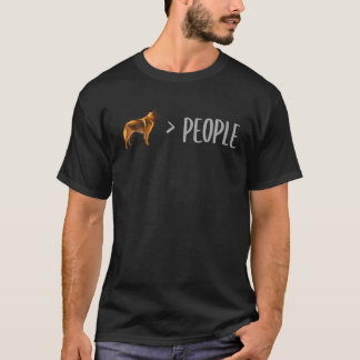 ベルギーのターヴュレン犬は人より優れている Tシャツ