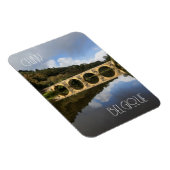 ベルギーのチニーにある聖ニコラス橋 マグネット (右側)