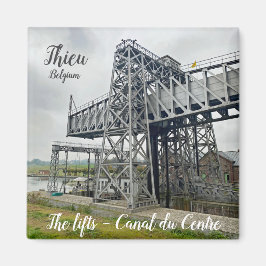 ベルギーのティュー島のボート乗り場 マグネット