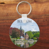 ベルギーのブルージュの湖の近くの小さな城 キーホルダー (正面)