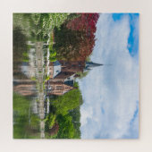 ベルギーのブルージュの湖の近くの小さな城 ジグソーパズル (横)