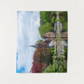 ベルギーのブルージュの湖の近くの小さな城 タペストリー (正面)