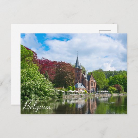 ベルギーのブルージュの湖の近くの小さな城 ポストカード (正面/裏面)