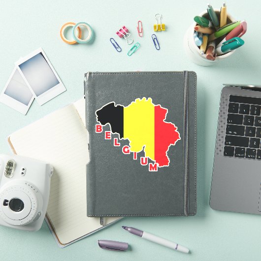 ベルギーの国旗と国土の地図 シール (iPadカバー)