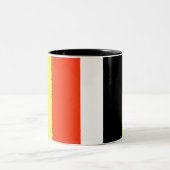 ベルギーの旗 ツートーンマグカップ (中央)