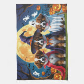 ベルギーシェパードドッグスパンプキンハロウィンおもしろい キッチンタオル (縦)