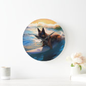 ベルギーシェパードビーチ絵画サーフィン ラージ壁時計 (ホーム)