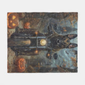 ベルギーシェパードライディングオートバイハロウィンホラー フリースブランケット (正面(横))