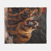 ベルギーシェパード雪そりのクリスマスデコール フリースブランケット (正面(横))