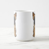 ベルギー人のMalinois犬の漫画 コーヒーマグカップ (中央)