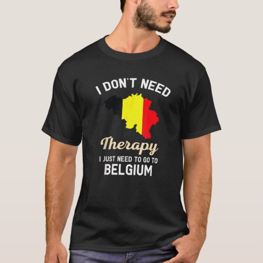 ベルギー国旗の地図と旅行の場所 Tシャツ (正面)