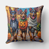 ベルギー羊飼い犬のトリックまたはトリートハロウィーン クッション (裏面)