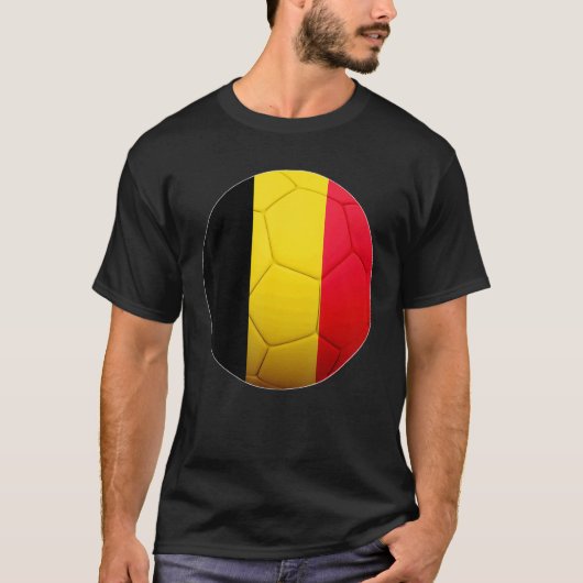 ベルギー・サッカー国ボール・ベルギー国旗の風格 Tシャツ (正面)