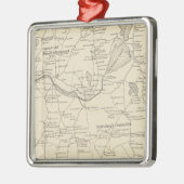 ベルクナップ社バーンステッド メタルオーナメント (左)