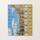 ベルサイユ宮殿の中庭の門を通した景色 ジグソーパズル (縦)