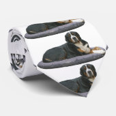 ベルナンの山犬のさびが全身に広がる ネクタイ (ロール)